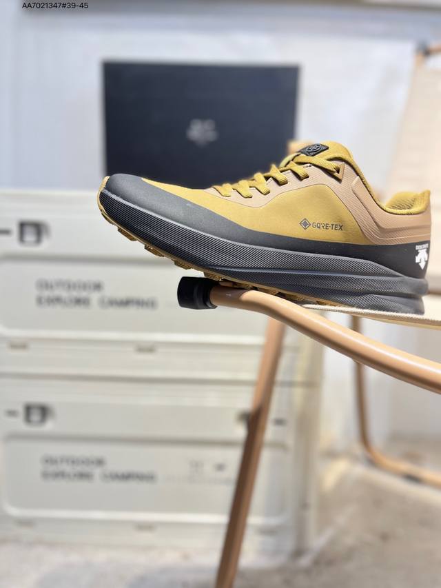 Descente lightweight, cushioned, breathable, stylish, casual, athletic, waterpro