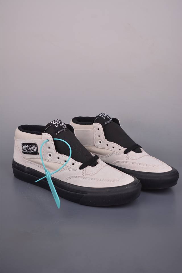 Vans Premium Half Cab White/Black American Retro Casual Mid-Top Skateboard Shoes