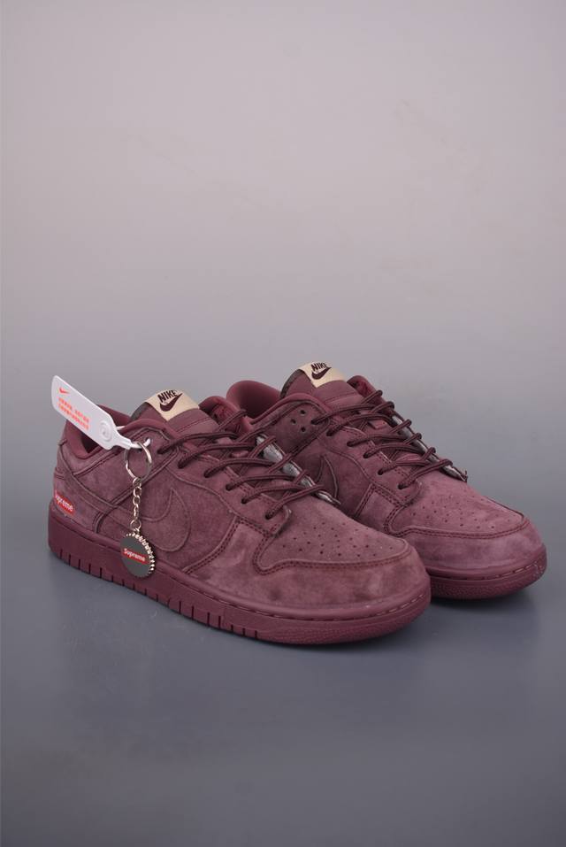 Nike SB Dunk Low Supreme Collaboration Pure Original Factory Product Highly Reco