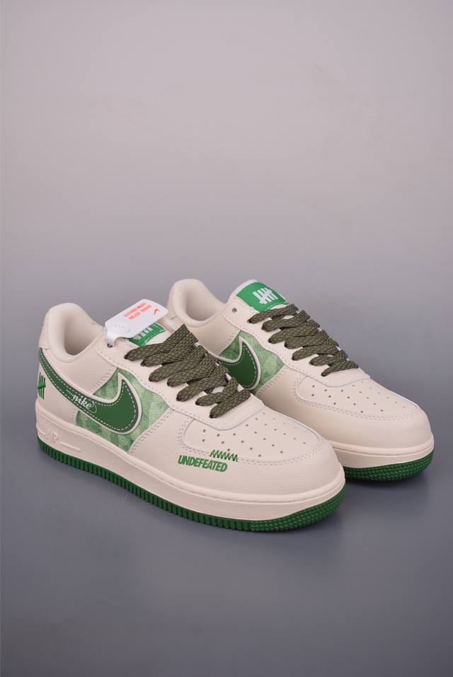 Nike Air Force 1 Low Un Collaboration Authentic Air Force 1 silhouette made with