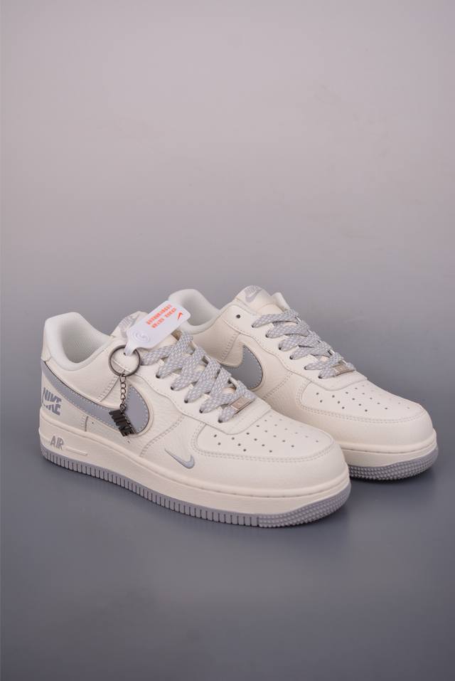 Nike Air Force 1 Low Off-White Authentic Air Force 1 design, made with original