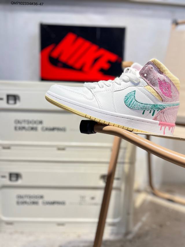 Jordan Air Jordan 1 Low AJ1 High-Top Basketball Shoes Official Synchronized Col