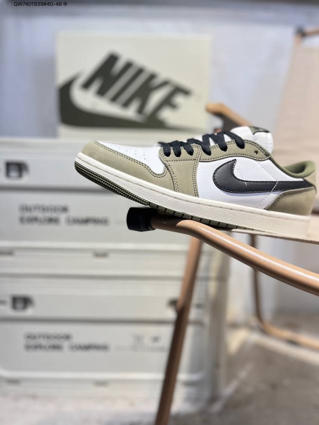 Factory Grade Top Layer Leather Jordan Air Jordan 1 Low AJ1 Basketball Shoes Of