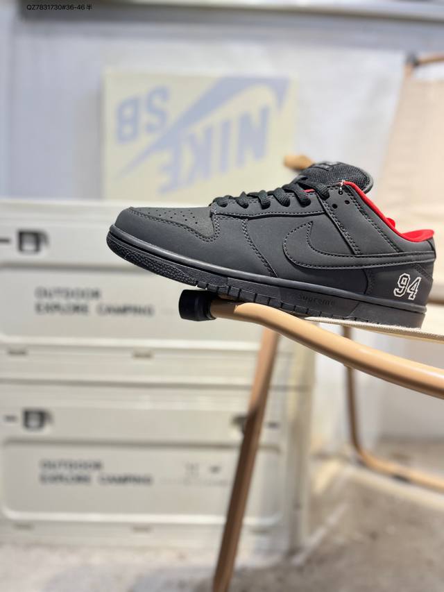 Nike Dunk Low SB series classic versatile casual sports sneakers. The thickened