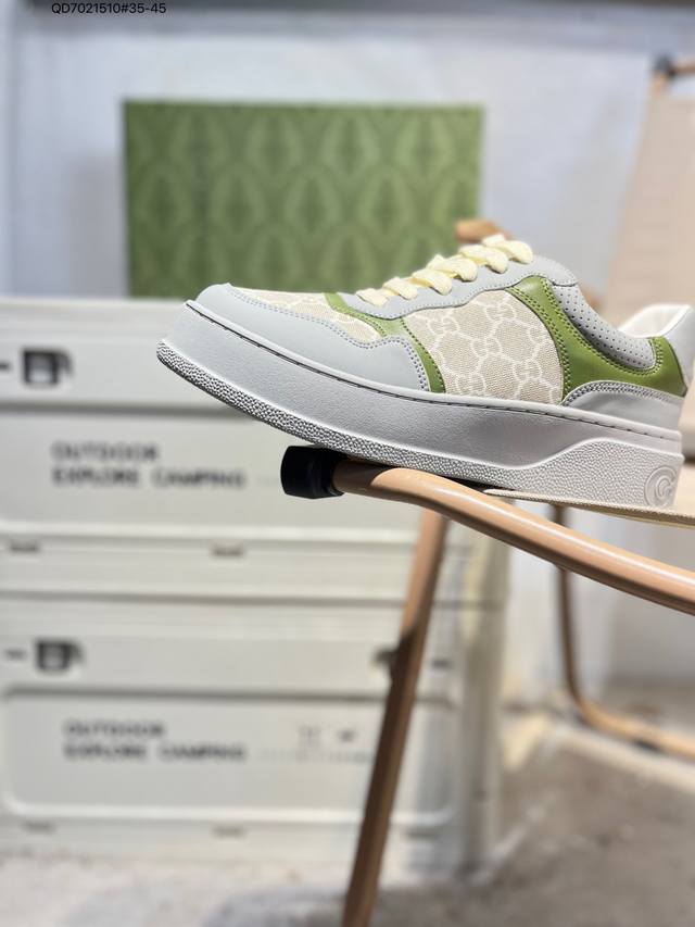 Gucci Chunky B Biscuit Shoes Low-top Fashion Sneakers Exclusive Original Set Acc