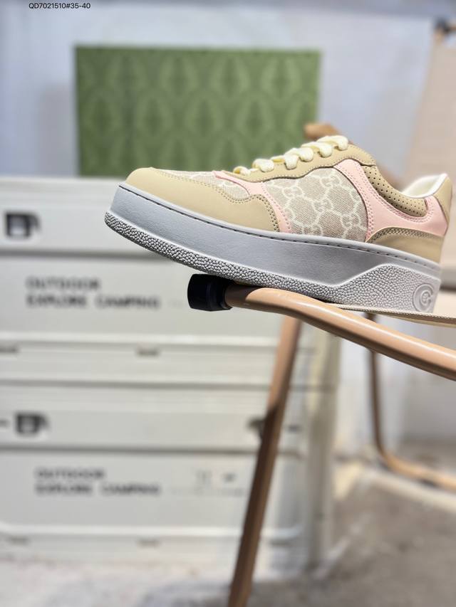 Gucci Chunky B Biscuit Shoes Low-top Fashion Sneakers Exclusive Original Set Acc