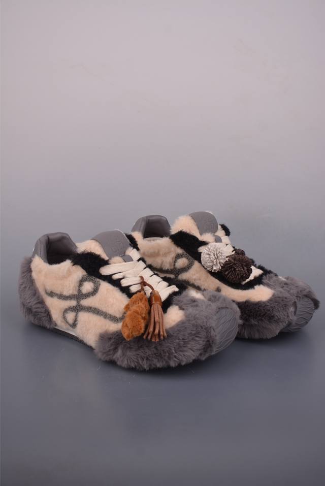 Loewe Ballet Runner 25Ss Spring New Hot-Selling Ballet Shoes 2.0 Fleece Lined Se