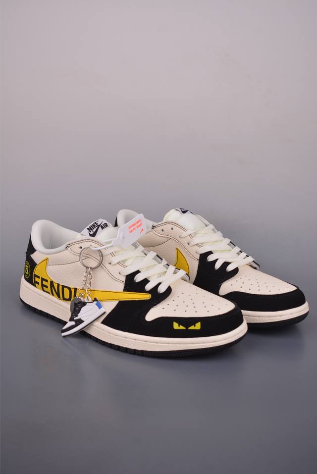 Fragment X Travis Scott X Fendi Air Jordan 1 Low Three-Way Collaboration Reverse