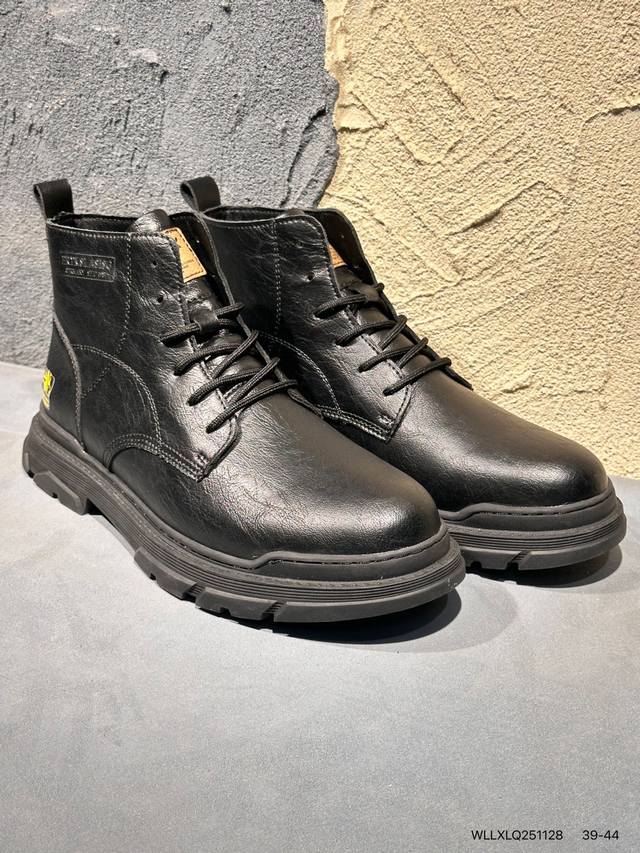 New Arrival Real Shots Cat Pure Original Guangdong Factory New Bulldozer Casual