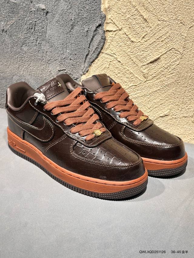 Nike Air Force 1 '07 Low-top Versatile Casual Sneakers. Soft, responsive cushio