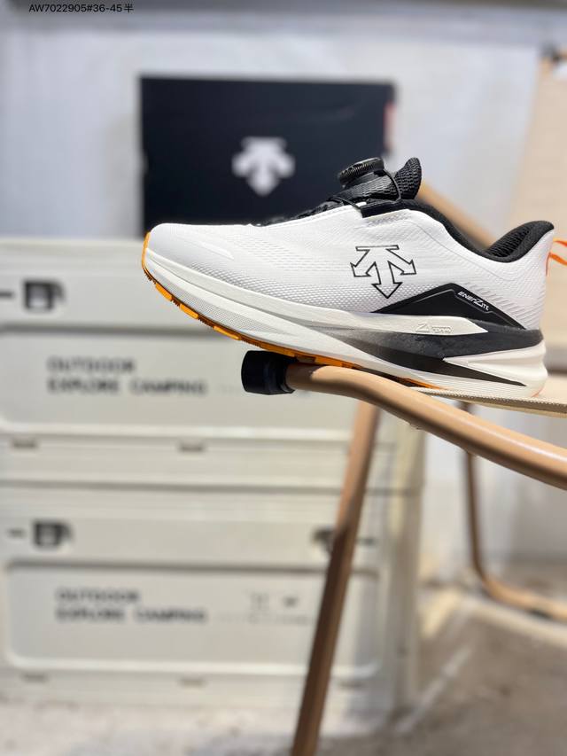 Descente Strean Wire Guangdong Original Version Fashionable Casual Sports Waterp