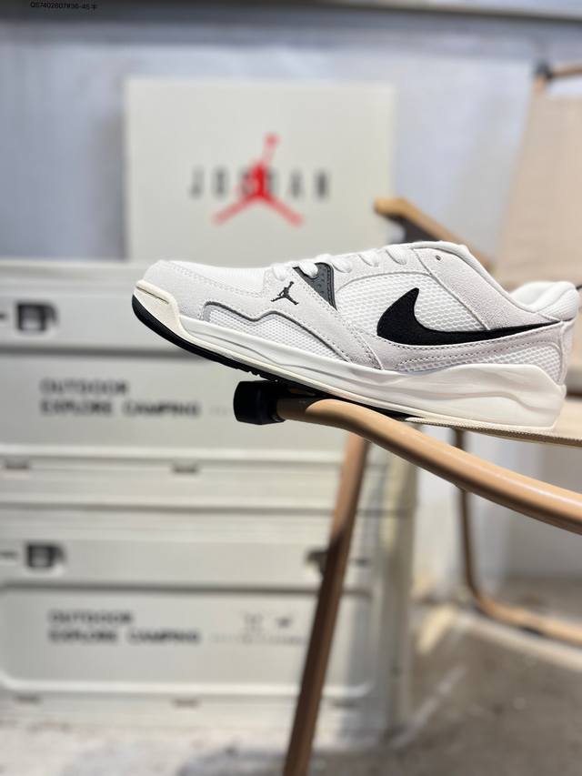 Nike Air Jordan Cmft Era Comfortable, Simple, Versatile, Durable Low-Top Casual