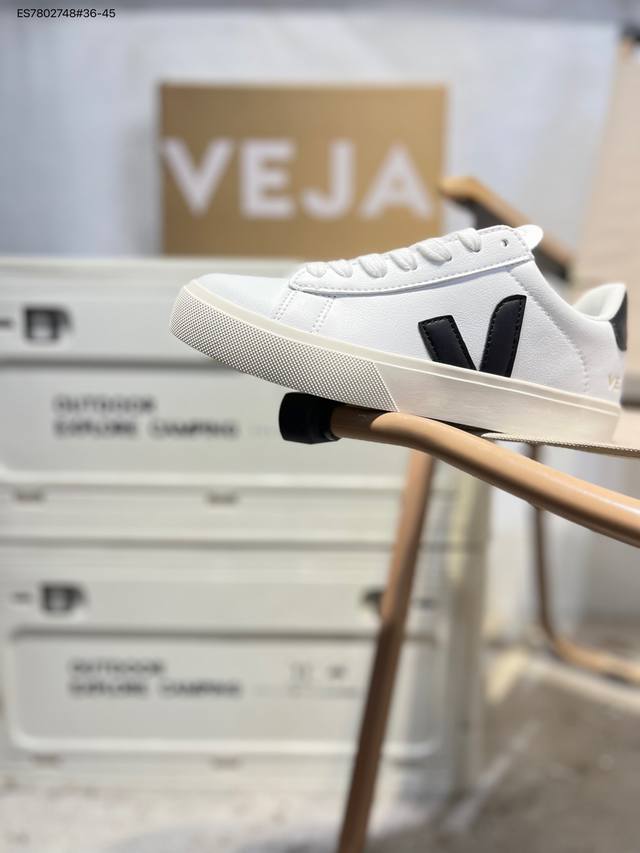 Special Offer: Minimalist Everyday Style Trendy White Sneakers, Veja Campo Chrom