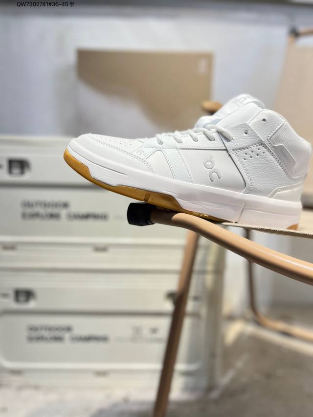 On Cloudtilt Moon Lightweight Sports and Casual Shoes Very comfortable on the fe