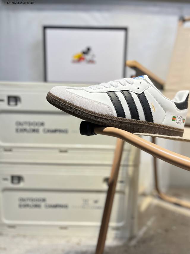 Gucci leather round toe lace-up platform low-top sneakers, stylish color-blocked