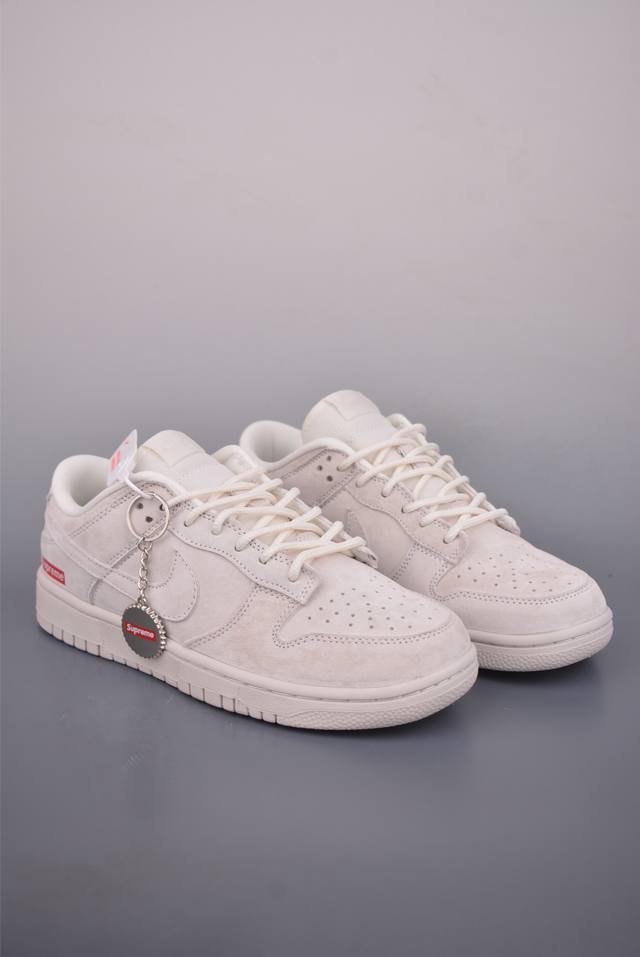 Nike SB Dunk Low Supreme Collaboration Pure Original Factory Product Highly Reco