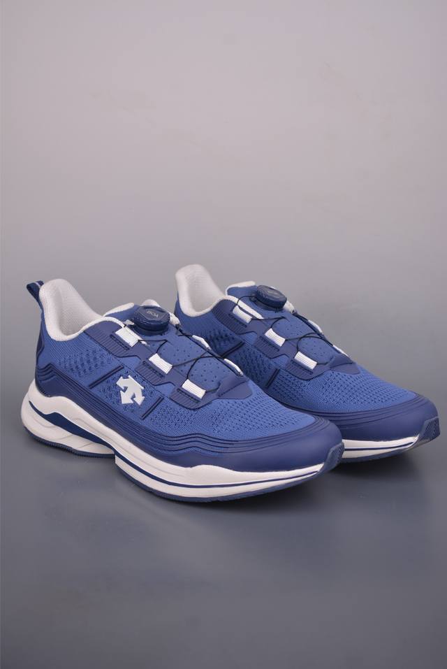 Descente Strean Wire Guangdong Original Version Fashionable Casual Sports Waterp