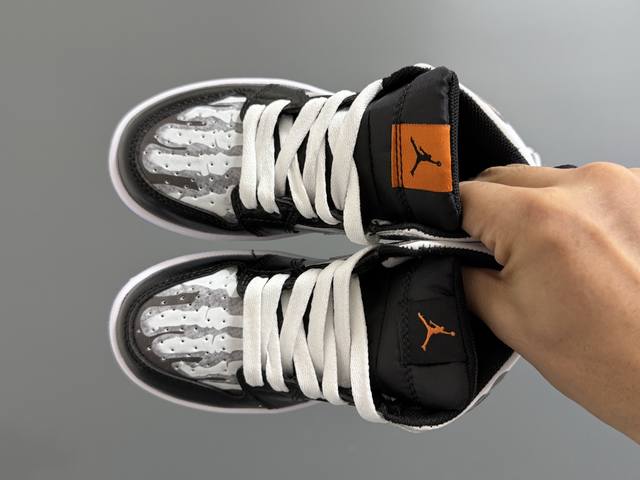 Joe's First Layer Collaboration Mid-Top Shoes with Lace Buckles for Children's