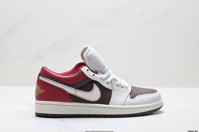 Authentic Nike Air Jordan 1 Low, Classic and Versatile AJ1 Low-Top Casual Sneake