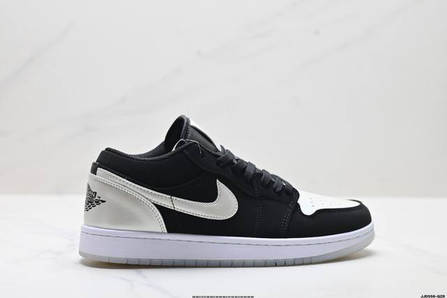 Authentic Nike Air Jordan 1 Low, Classic and Versatile AJ1 Low-Top Casual Sneake