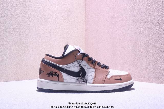 2026 New Limited Release! Nike Jordan Air Jordan 1 "Gucci Collaboration Year of