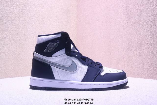 Factory Grade Nike Air Jordan 1 Retro High AJ1 Jordan 1 High-Top Classic Retro