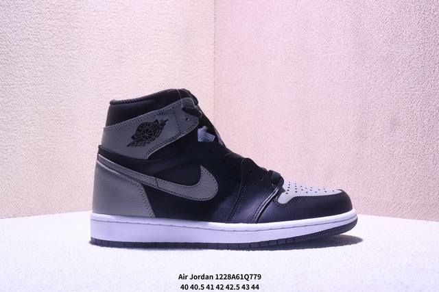 Factory Grade Nike Air Jordan 1 Retro High AJ1 Jordan 1 High-Top Classic Retro
