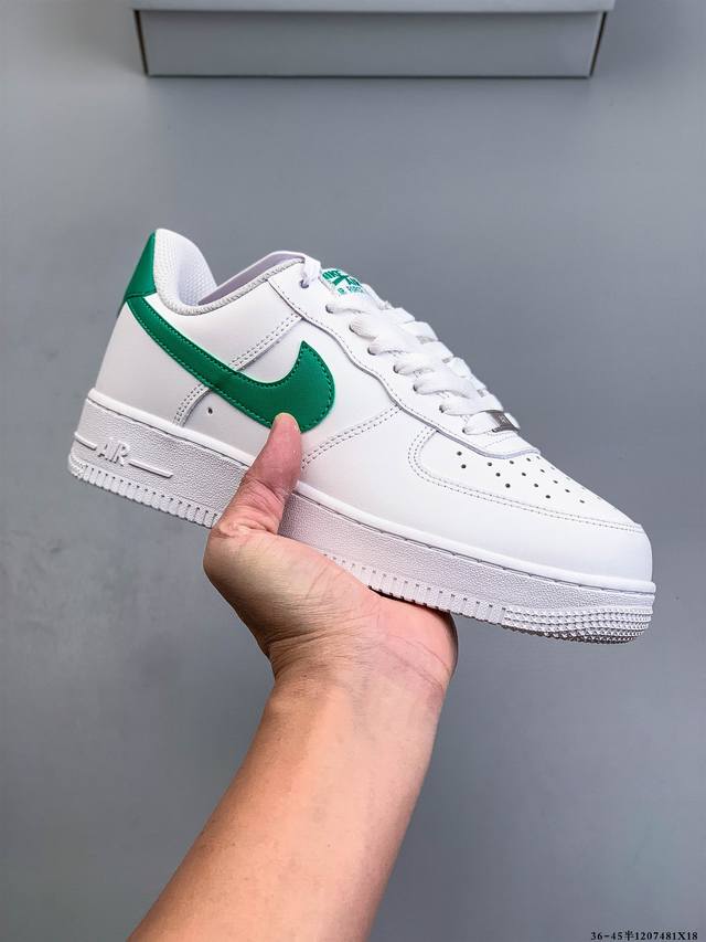 Authentic label with two layers! Nike Air Force 1 Low, classic and versatile cas