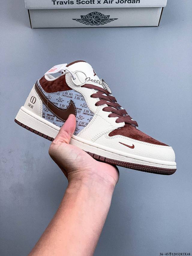 Nike Air Jordan 1 Low (AJ1) - A low-top trendy casual sneakers. Perfectly craft