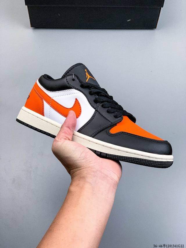 Nike Air Jordan 1 Low (AJ1) - A low-top trendy casual sneakers. Perfectly craft