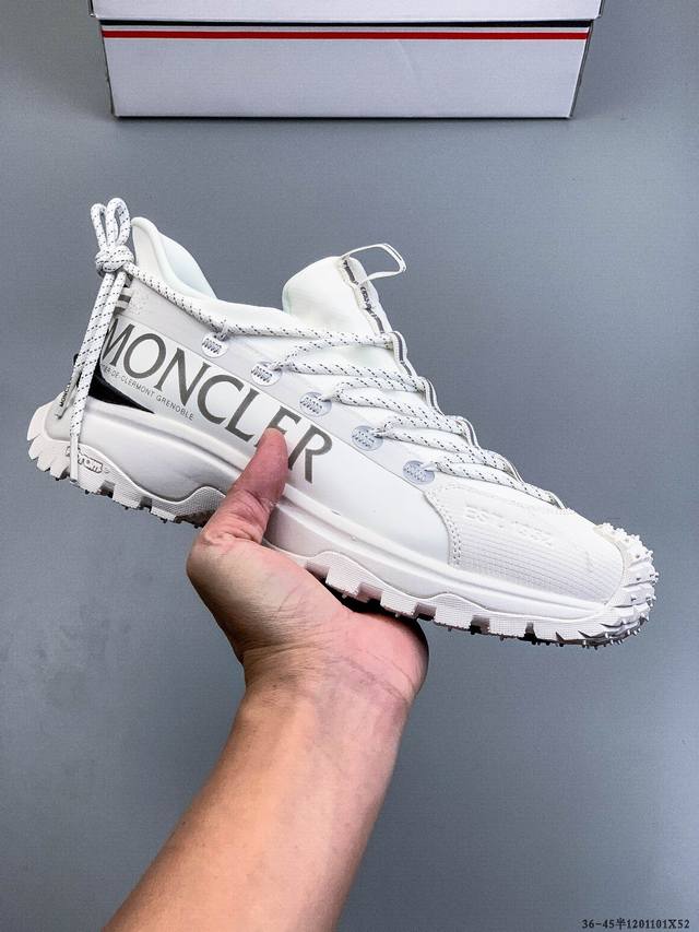 Moncler Trailgrip Amoeba Tear-Resistant Mountain Outdoor Shoes ( ). Features a C