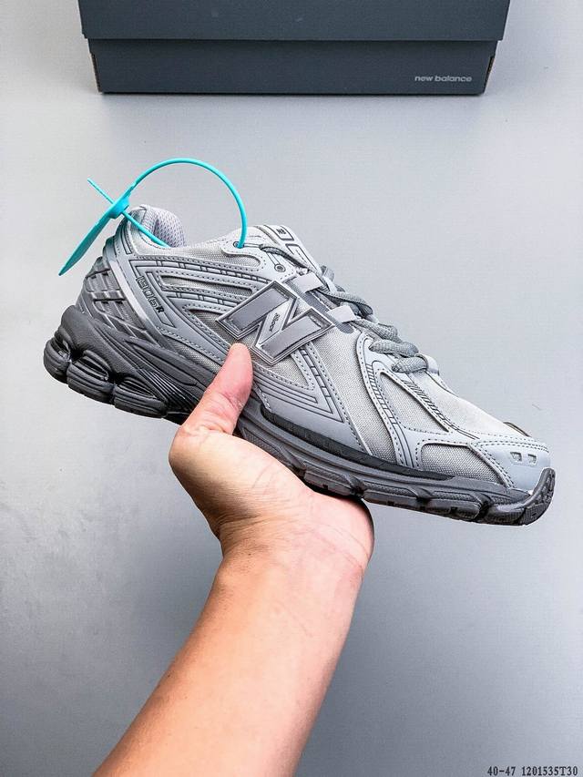 New Balance M1906Ri, a treasure of a classic dad shoe from New Balance. It featu