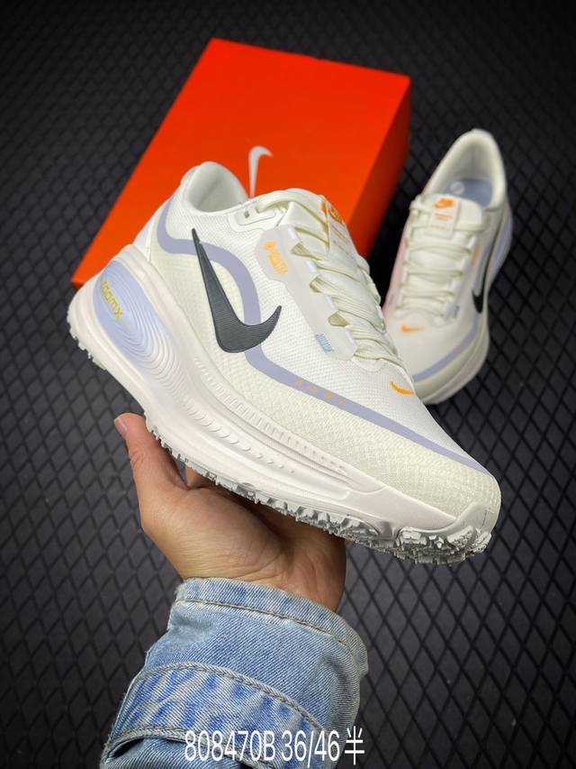 B Nike Vomero 18 Gtx Lightweight Running Shoes Top-tier factory-grade Nike Vomer