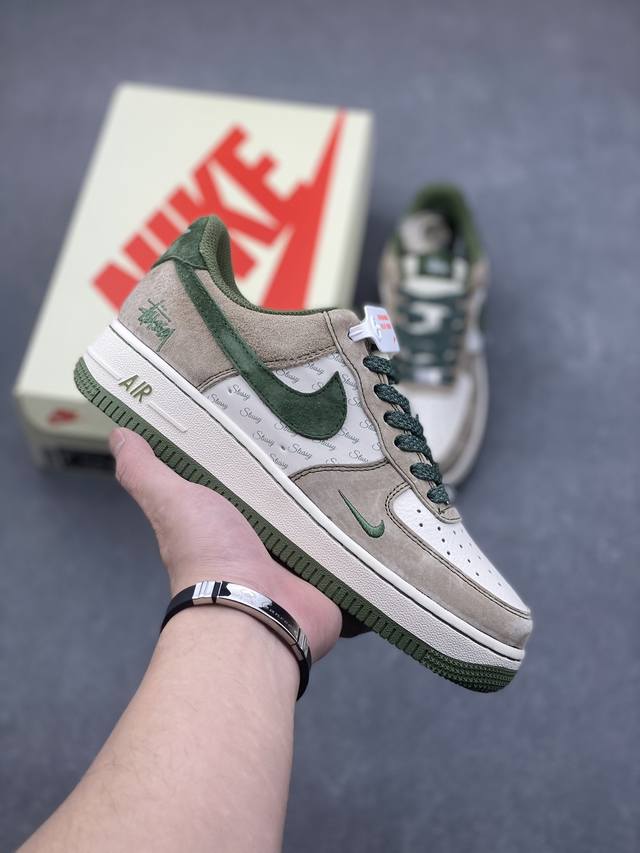 Limited Overseas Release! Factory Grade Nike Air Force 1 '07 Low "Stussy Collabo