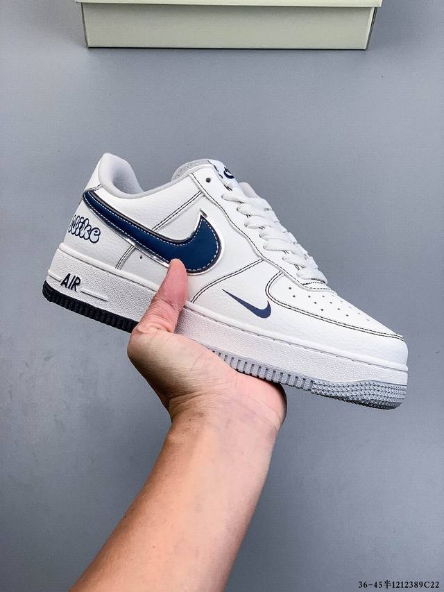 Original last data paper template, featuring a high-quality, durable leather up