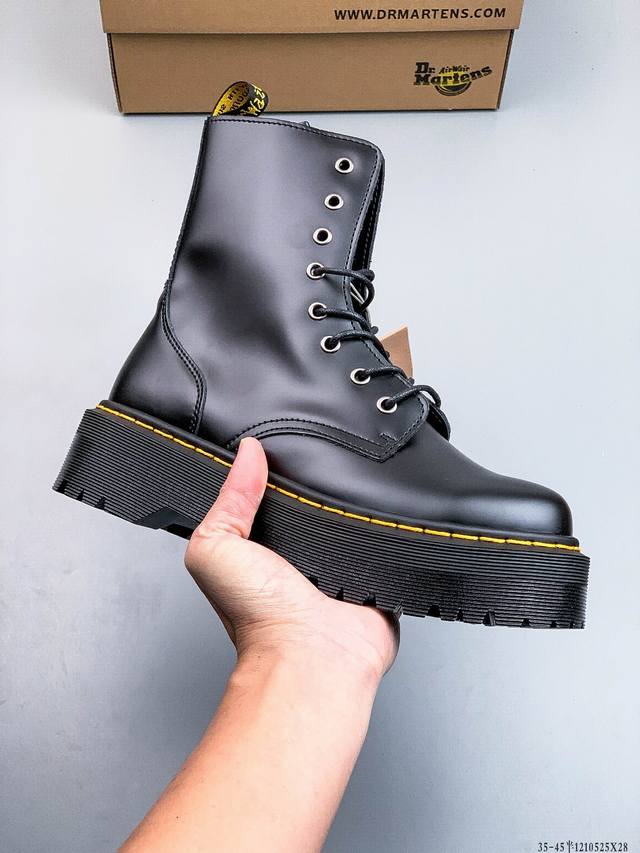 Dr. Martens Classic Platform High-Top 8-Eye Soft Leather Retro Martin Boots 1210