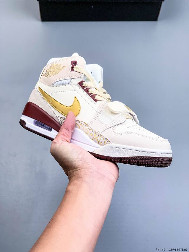 Jordan Legacy 312 Low, a hybrid low-top casual basketball shoe. (1209120H26)