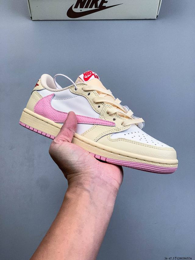 Nike Air Jordan 1 Low (AJ1) - A low-top trendy casual sneakers. Perfectly craft