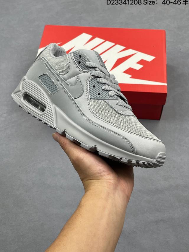 Company Grade: Nike Air Max 90 Classic Retro Small Air Cushioned Running Shoes.