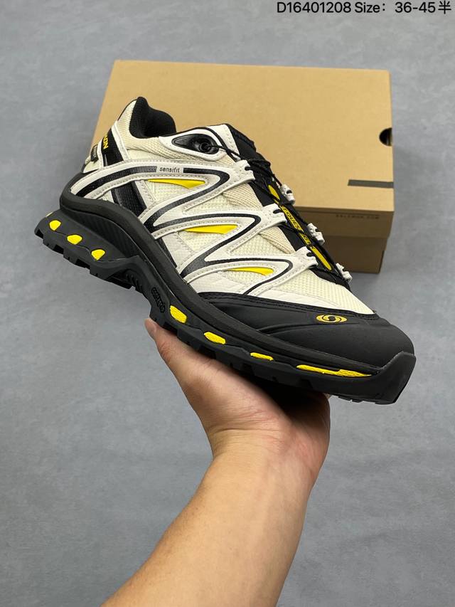 Company-grade Salomon Xt-Quest Explorer Series Outdoor Trail Running Shoes. The