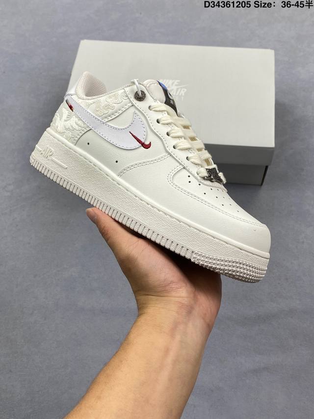 Nike Air Force 1'07 Lv8 Made with original last and cardboard, authentic low-to