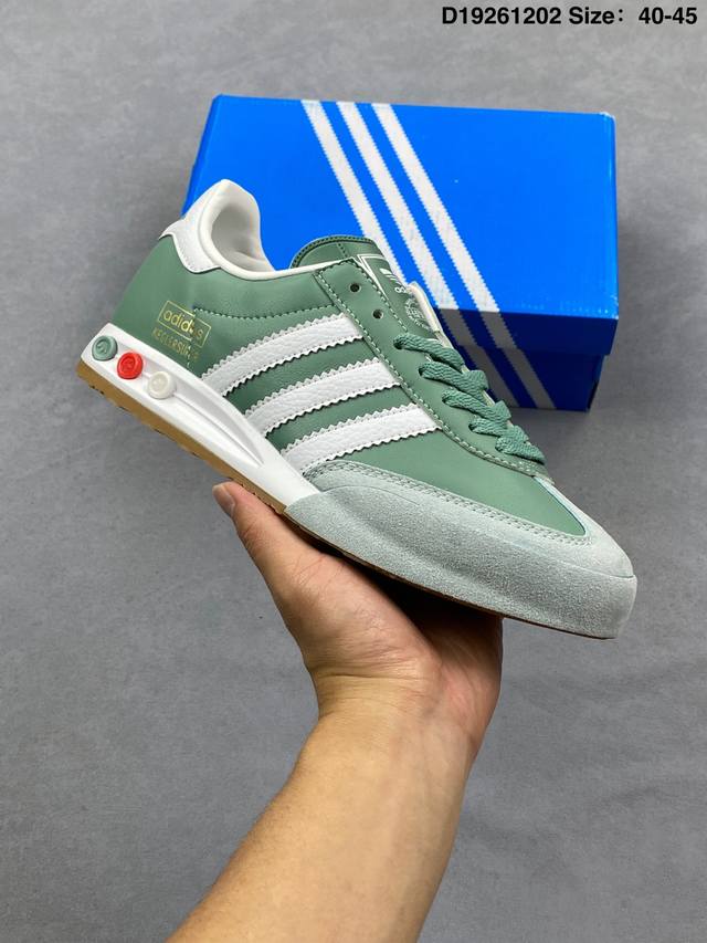 Adidas Originals Zx750 classic retro casual versatile running shoe, developed us