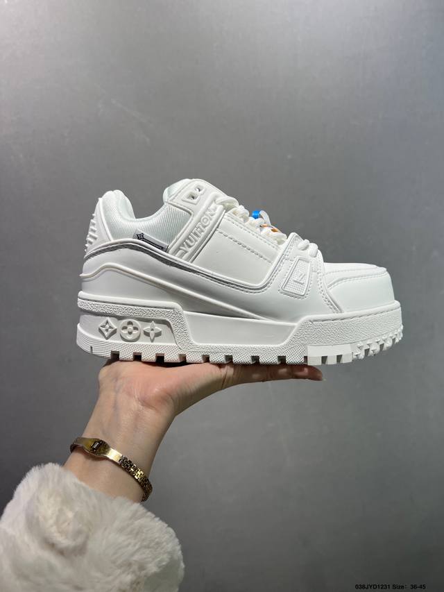 Company-grade Louis Vuitton Lv sneakers New Lv Trainer latest colorway sneakers,