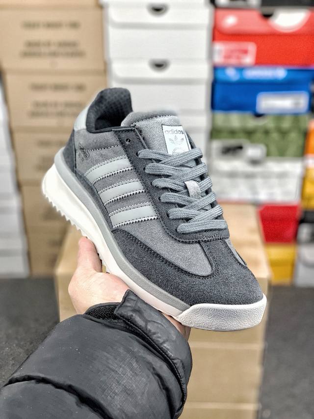 Special Offer #Value for Money Ad Originals Sl 72 Rtn Ultra-lightweight and brea