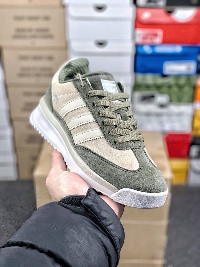 Special Offer #Value for Money Ad Originals Sl 72 Rtn Ultra-lightweight and brea