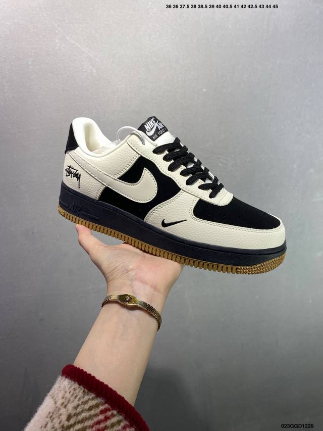 Company Grade Nike Air Force 1 '07 Low Low-Top Sneakers/Casual Shoes. Features