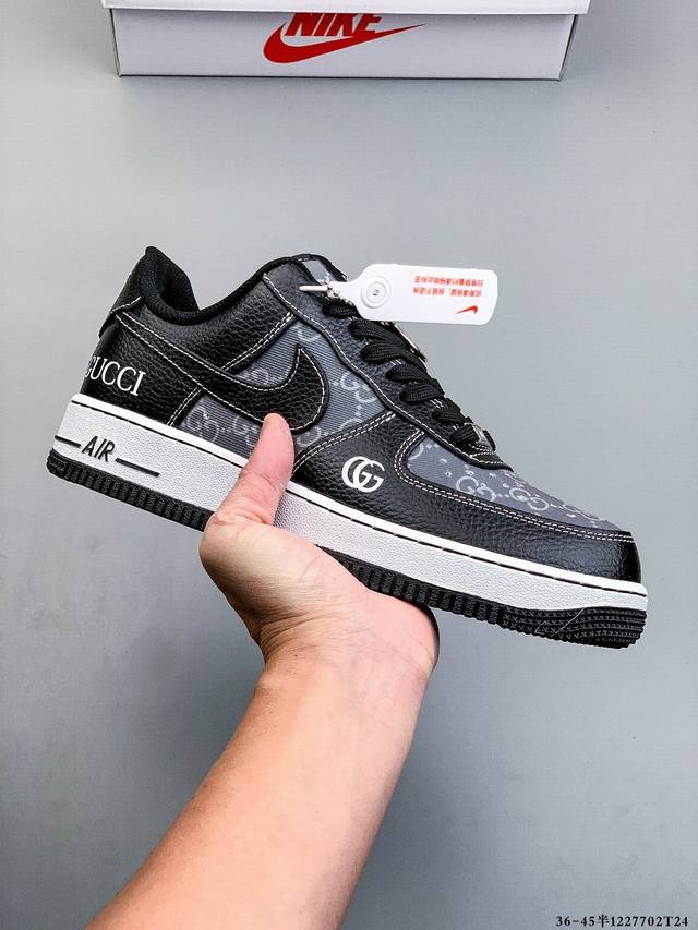 Original last data paper template, made with a hard, high-quality leather upper