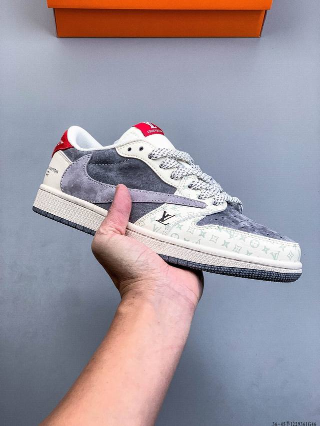 Nike Air Jordan 1 Low AJ1, a trendy and casual sneaker. AJ1 low-top with perfec