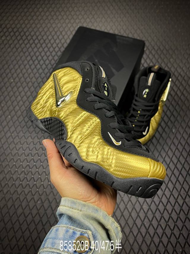 B Nike Air Foamposite One The Foamposite One is an indoor guard's basketball sho