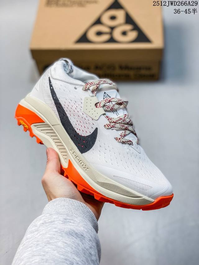 Nike Acg Zegama Comfortable Fit Trail Running Shoes, Unisex, White/Black, 12Jwd